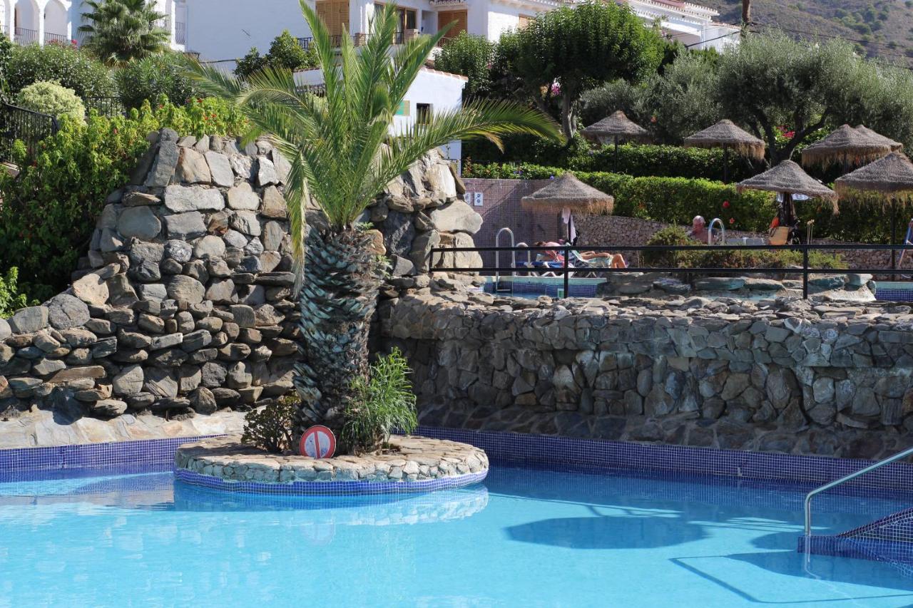 El Capistrano Village Spacious Home, Large Terrace Nerja Eksteriør billede