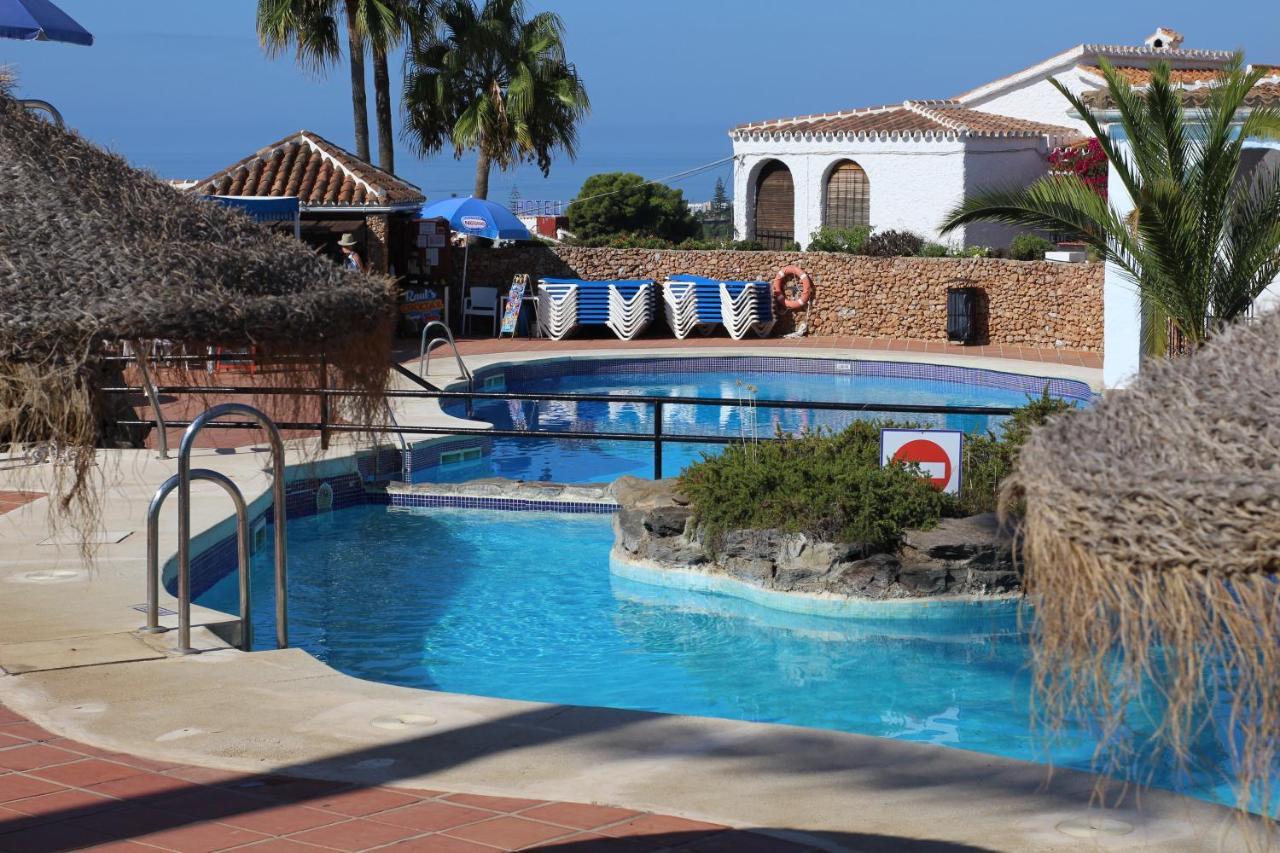 El Capistrano Village Spacious Home, Large Terrace Nerja Eksteriør billede